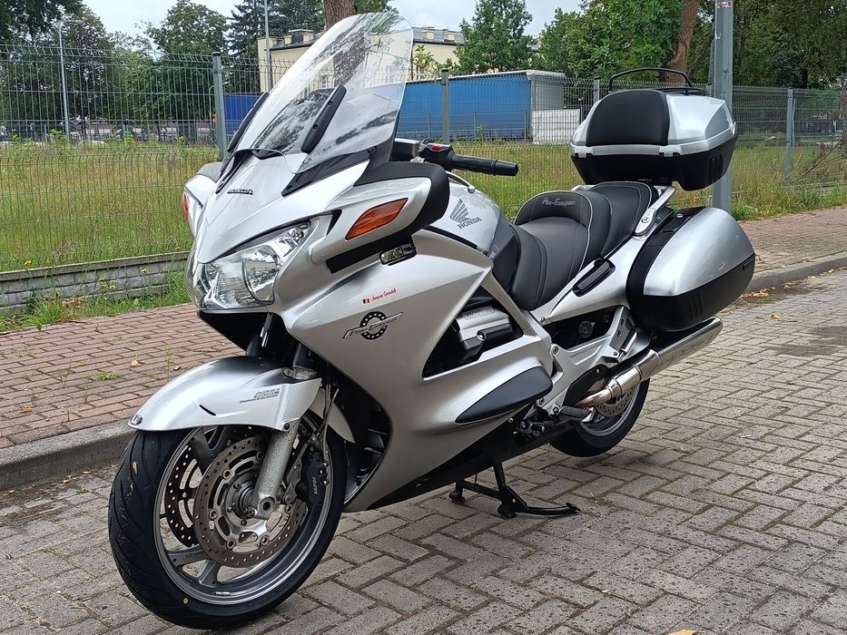 Honda ST 1300 Pan-European 2005 ABS,po serwisie,nowe gumy,stan bdb !!