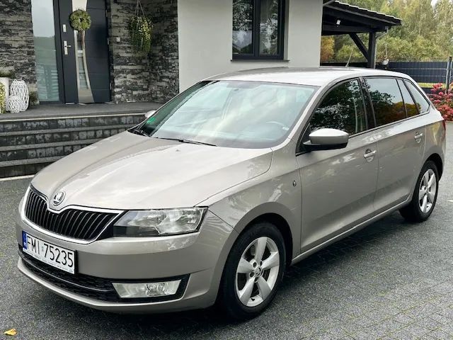 Skoda RAPID Tempomat 2 kpl.kół.Bez wypadek full servis skoda bez wkładu rejestr.PL