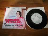 JANUÁRIO TRINDADE - Canta Pinheiro De Azevedo  SINGLE