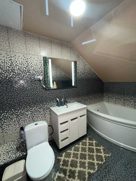 Оренда будинка у селі ГАВРОНЩИНА  40 км від Києва, поруч Макарів