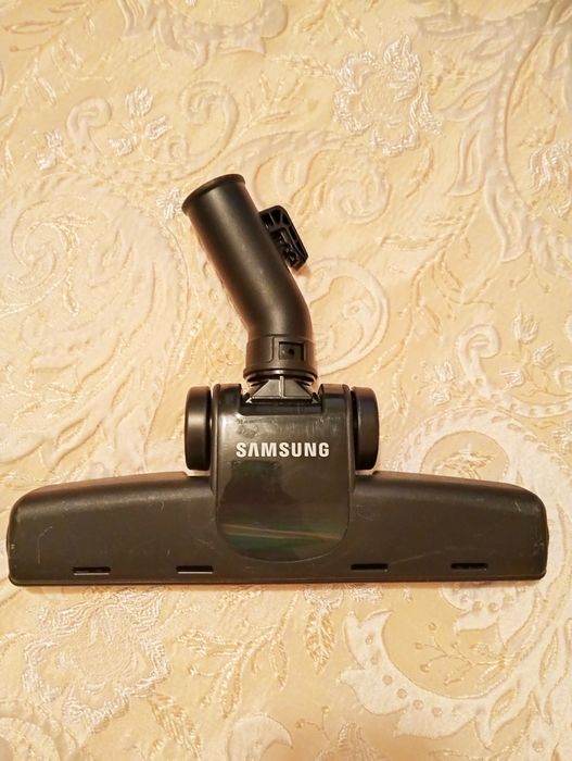 Щітки для пилососа