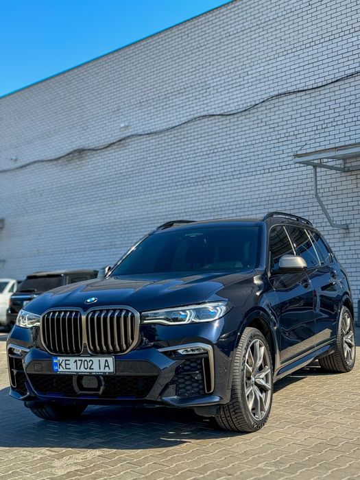Продам BMW X7 M50D