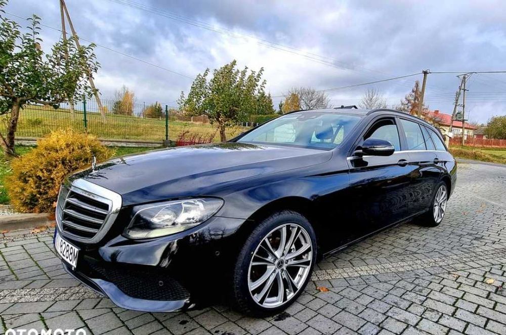 Mercedes-Benz Klasa E200 IGŁA automat ZAMIANA