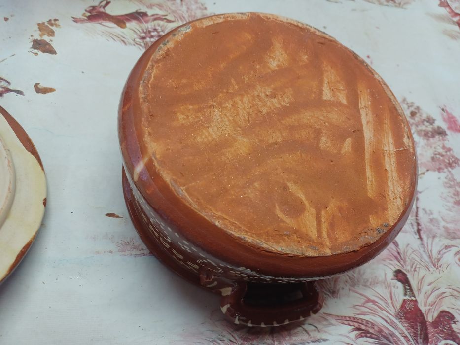 Panela de barro pequena