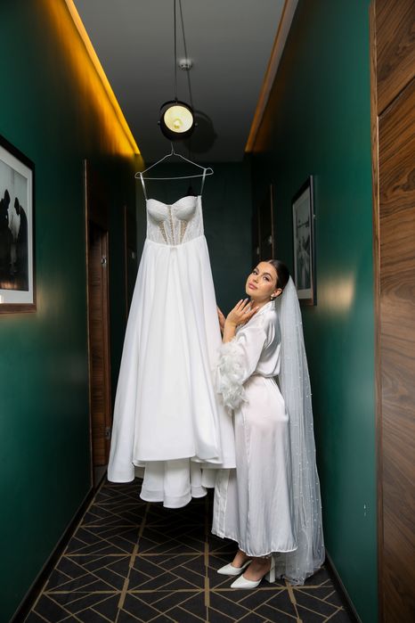 Весільна сукня, Хаків, свадебное пльтье.