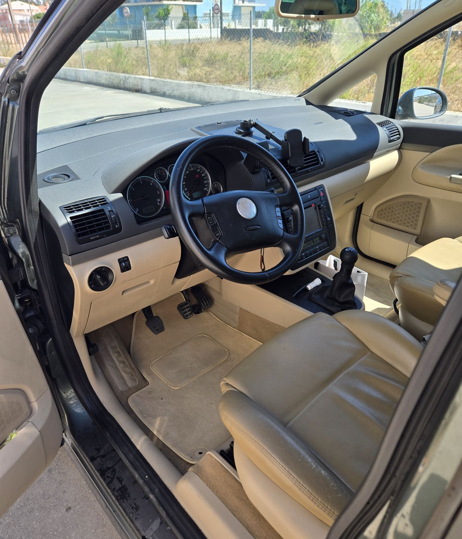 VW Sharan 1.9 140 cv