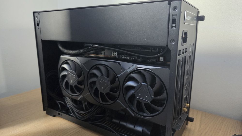Radeon 7900 XT 20 GB SAPPHIRE