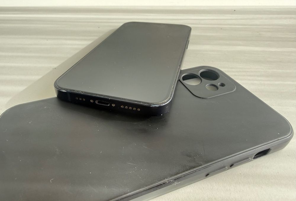 iPhone 12 Preto, 128GB, desbloqueado iCloud
iPhone 12 Preto 128GB