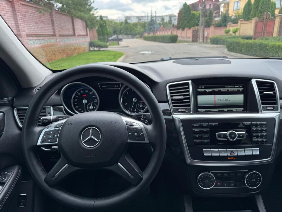 Mercedes-Benz ML 2014