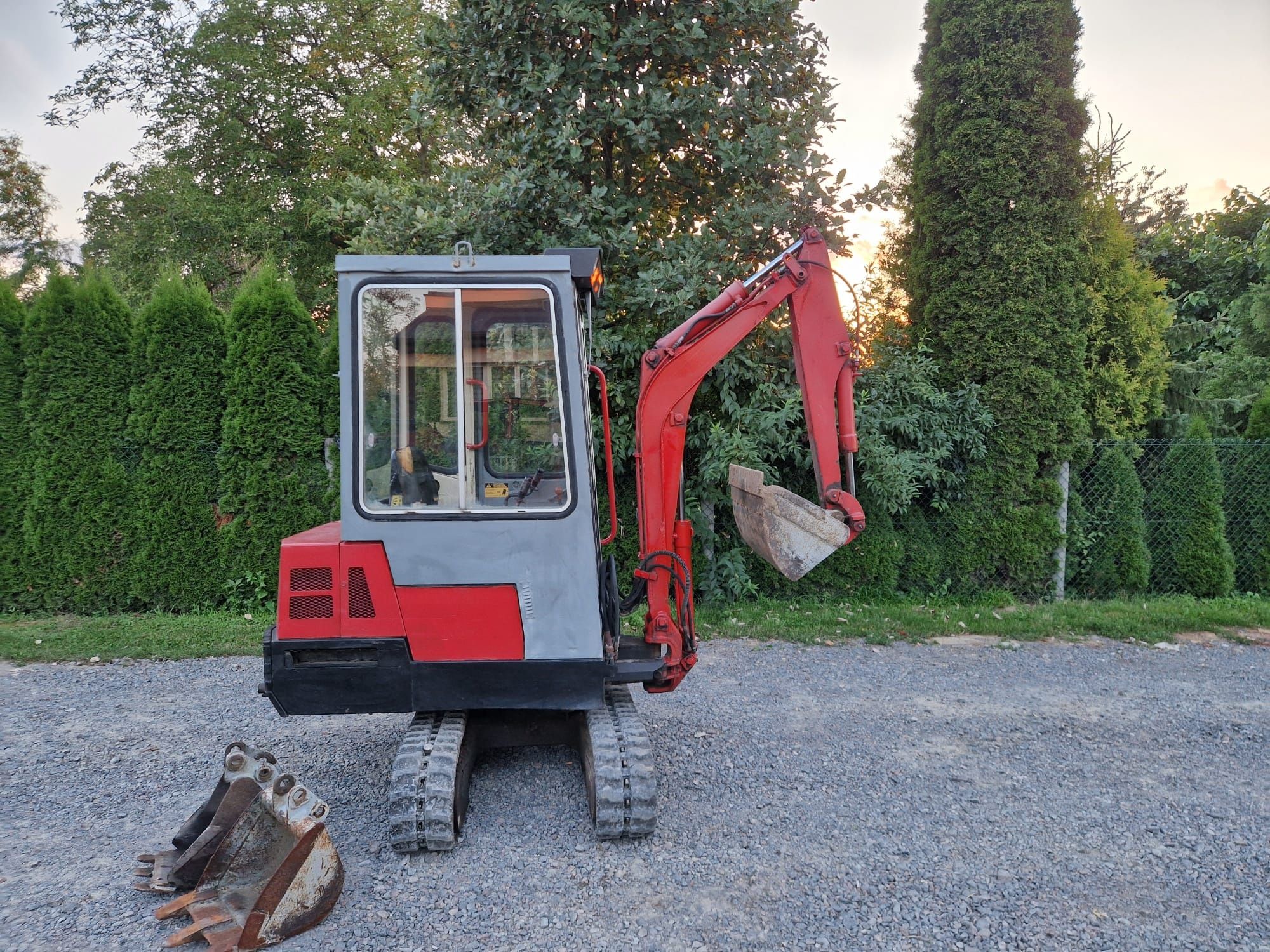 Minikoparka TAKEUCHI TB 15A 3 łyżki