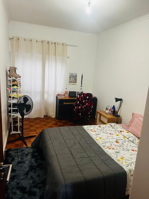 Arrendo quarto - A PARTI DE 1 DEZEMBRO