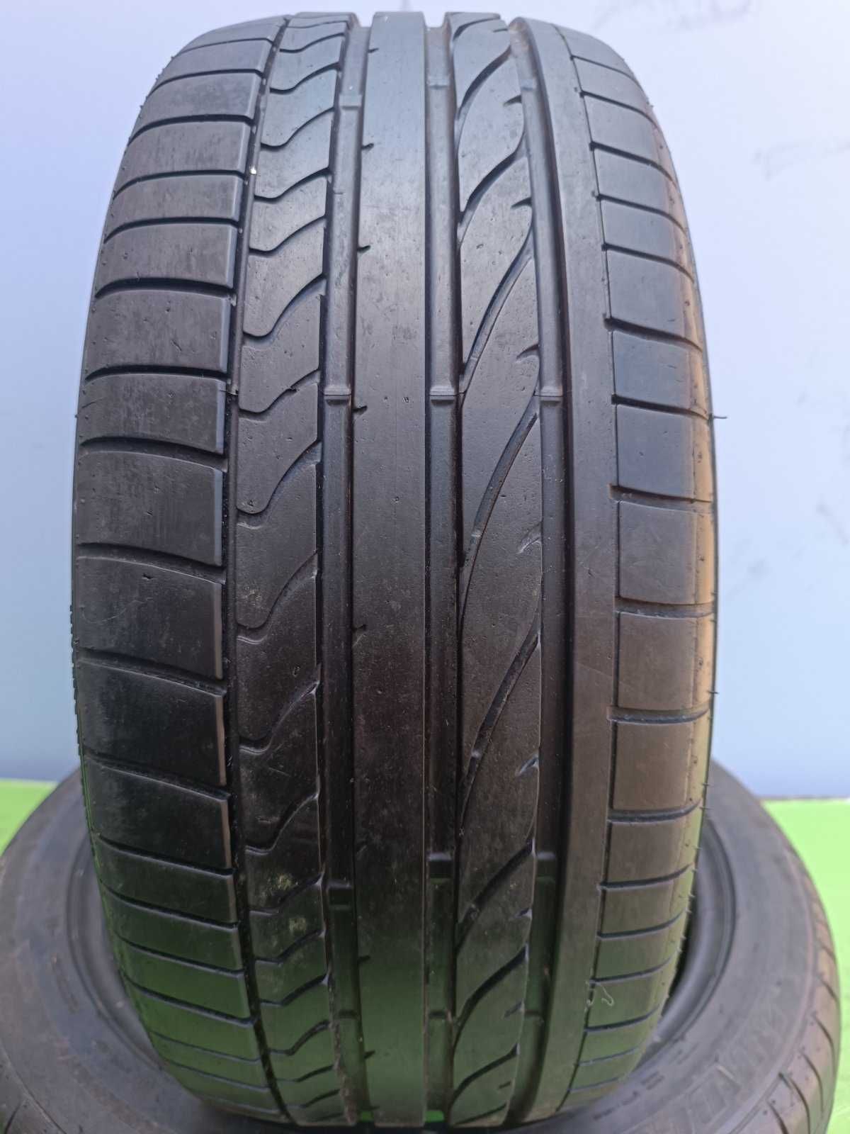 235/45/18 Bridgestone RE-050 A