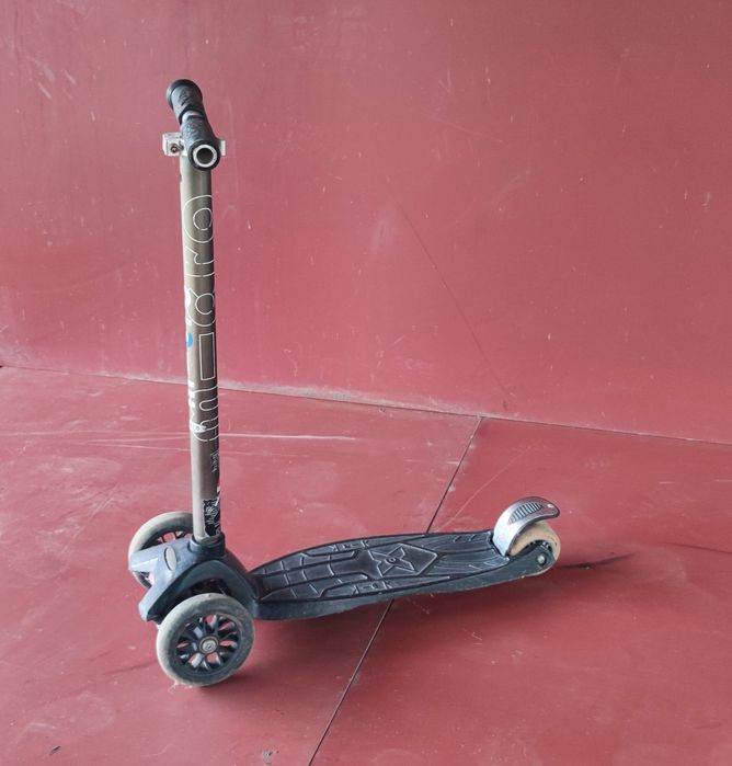 Hulajnoga Maxi Micro Deluxe