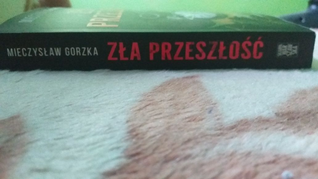 Zła przeszlość-Mieczysław Gorzka