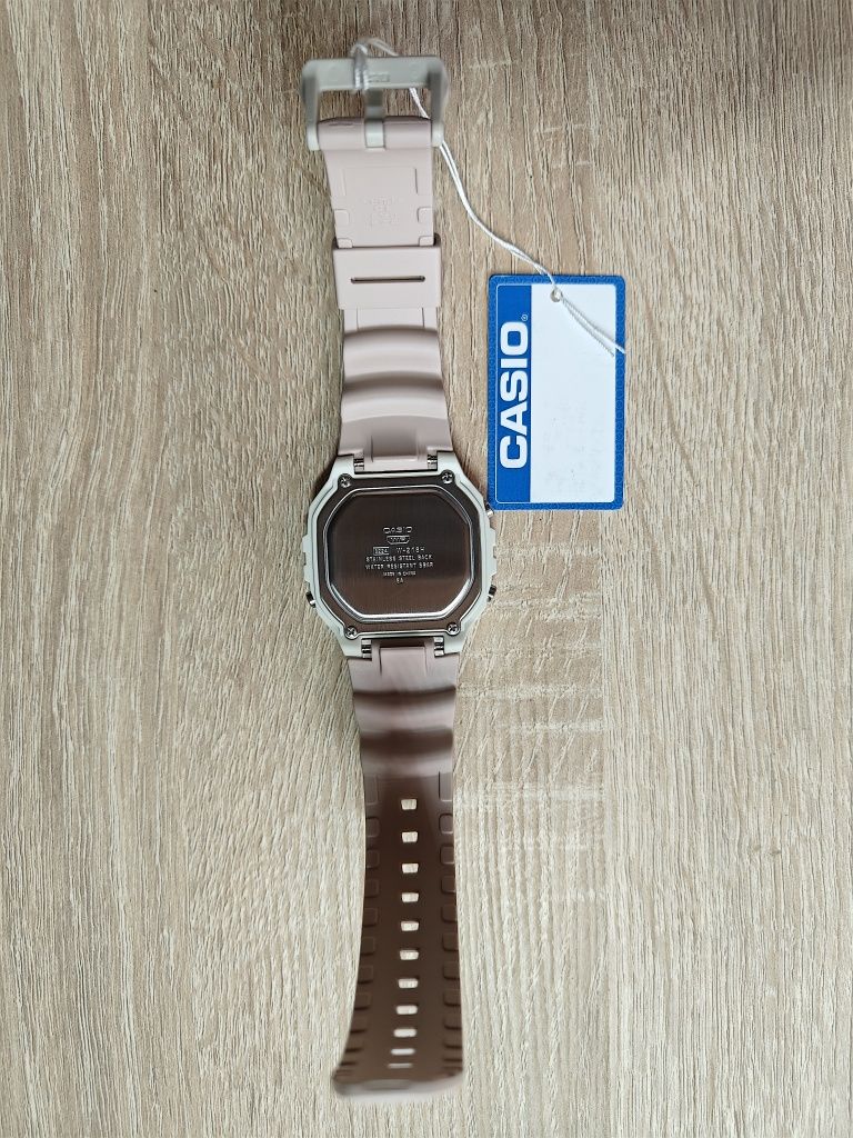 Casio W-218HC-4A2