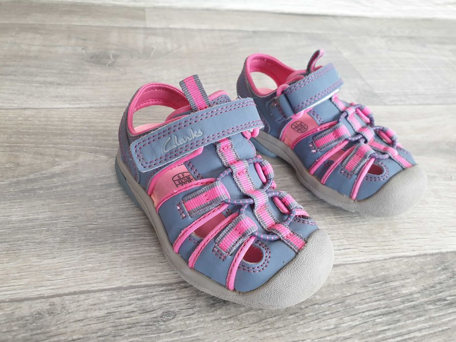 Якісні дитячі босоніжки (сандалі) Clarks Doodles р. 22.5