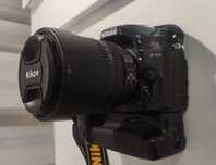 Продам Nikon D7100+ 18-105 + бустер Nikon