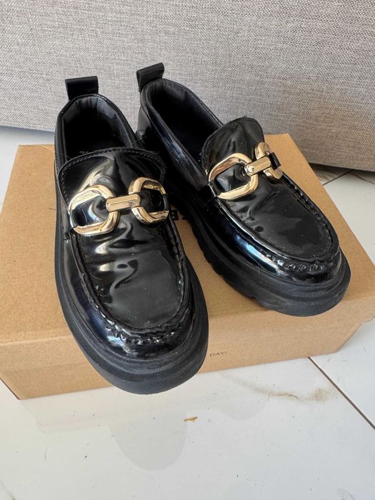 Zara czarne    35r.