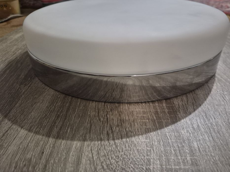 Plafon 32 cm. Stan idelany