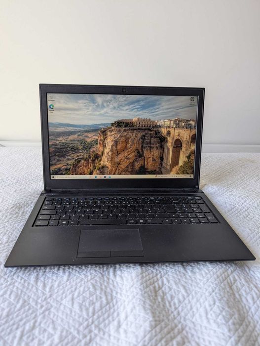 Clevo N750HU 15,6" Intel i5 2,5GHz 16GB RAM