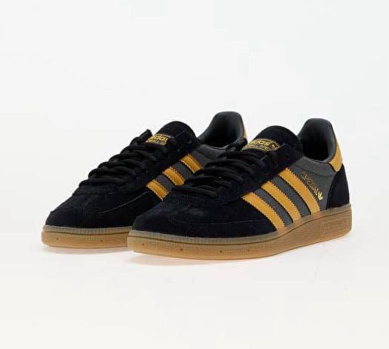 Adidas 42-45р
Handball Spezial Black IF9528