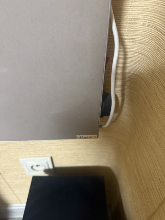 Продам керамический обогреватель на 300 ват