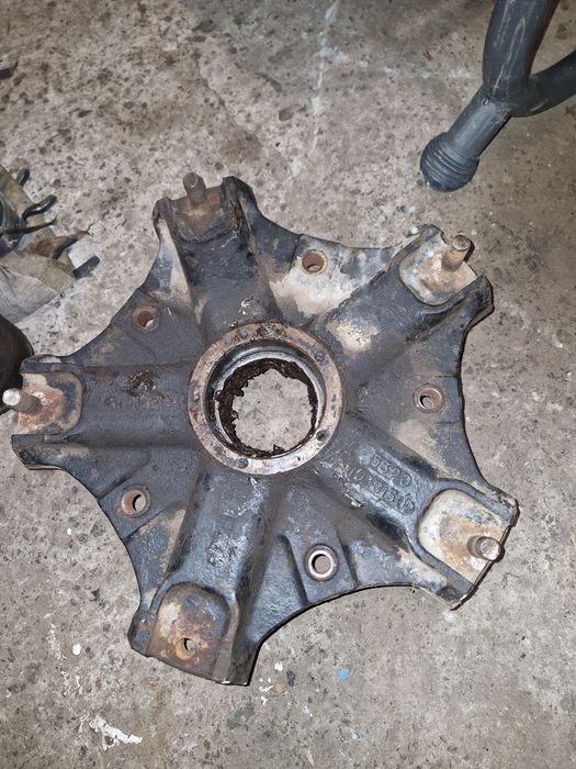 Передняя ступица камаз