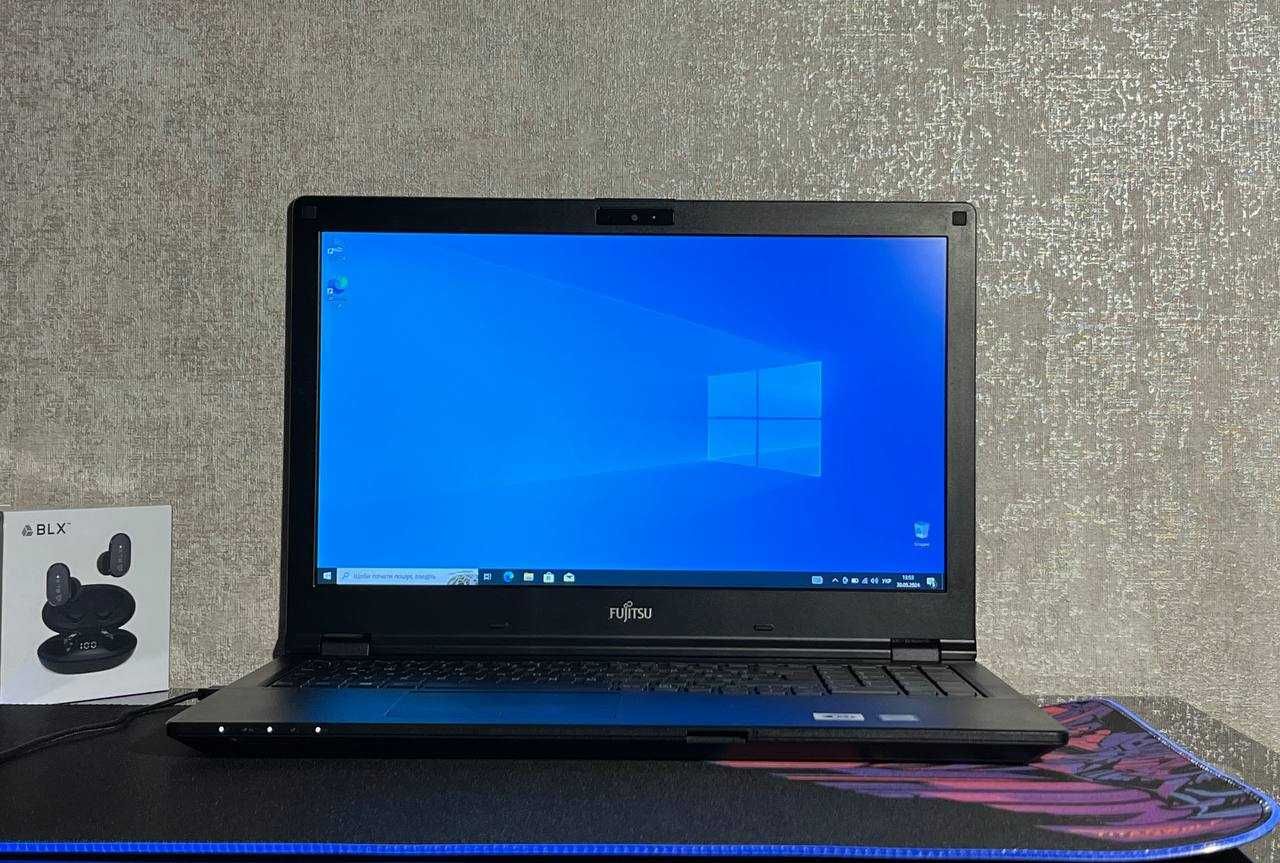 Fujitsu LifeBook E559