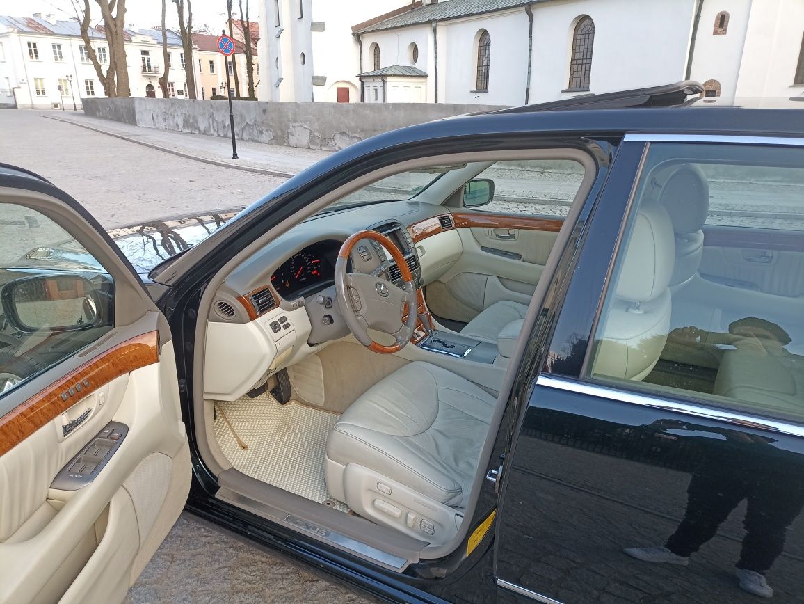 Auto Limuzyna Samochód do ślubu Lexus Ls