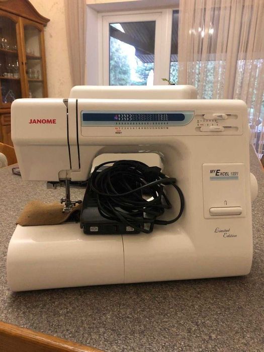 Janome My Excel 1221