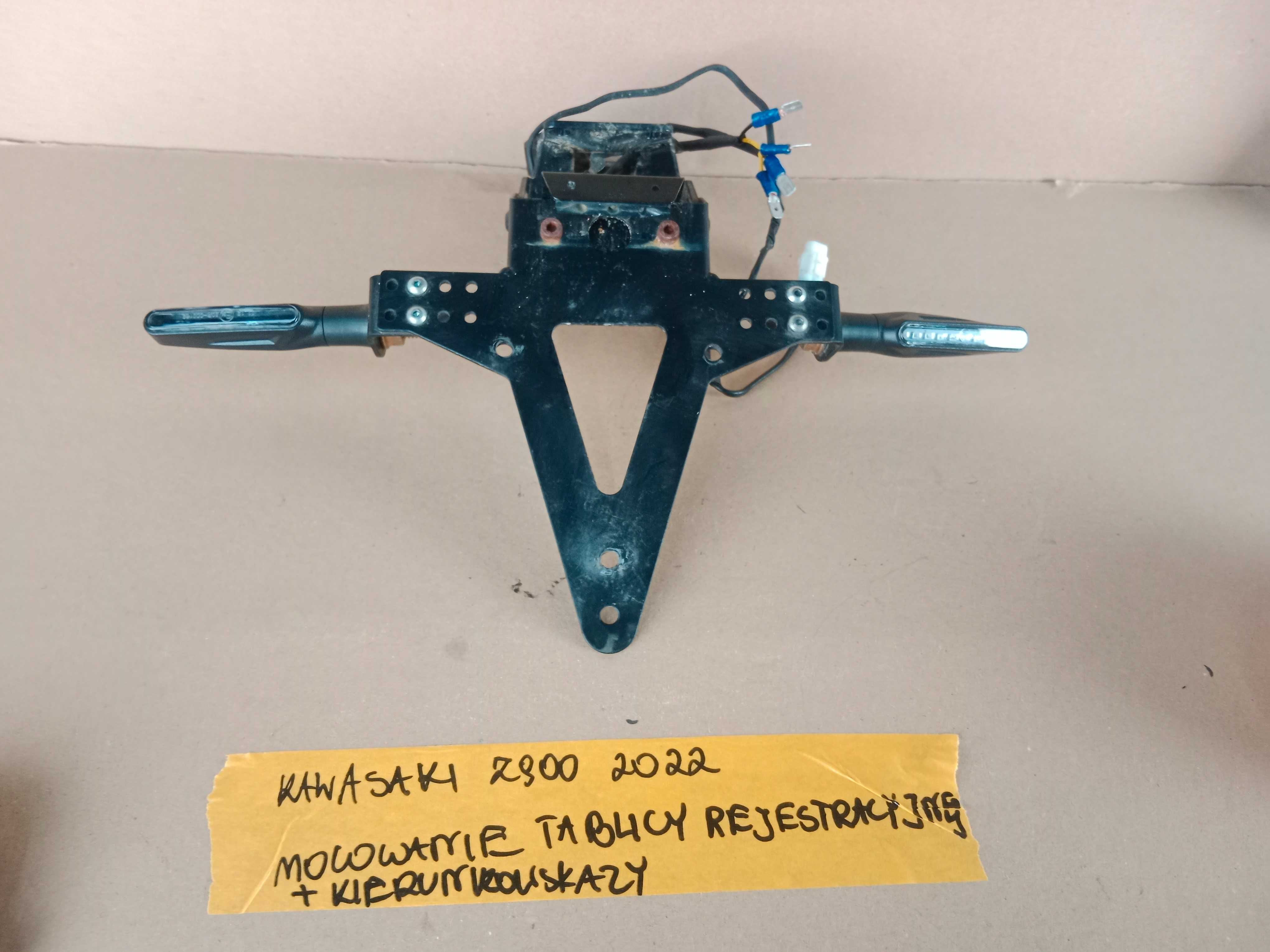 Kawasaki Z900 Mocowanie Tablicy Rejestracyjnej + Kierunkowskazy 2022