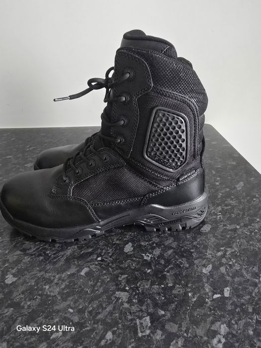 Bota táctica Magnum