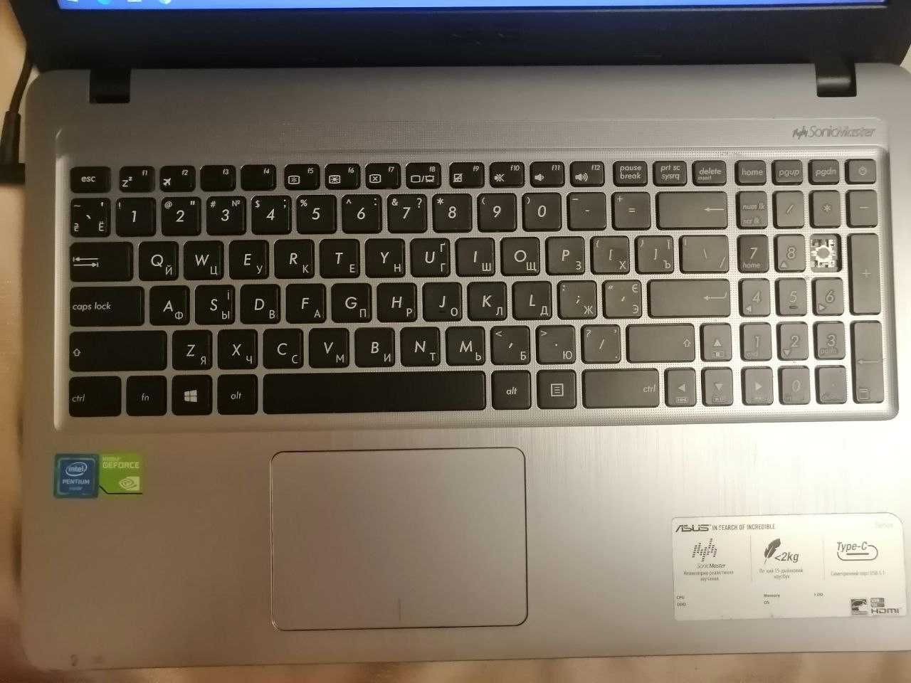Продам ноутбук Asus X540SC диск 1 ТБ пам'ять 4 ГБ