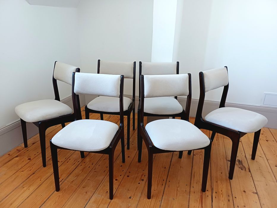 Krzesła Aster PRL po renowacji