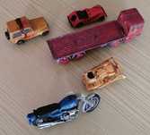 conjunto de miniaturas em metal