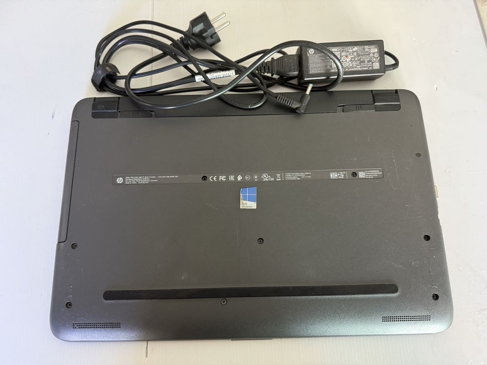 Computador Portátil HP 250 G5 | 15,6'' | i3-5005U | 4GB | 500GB