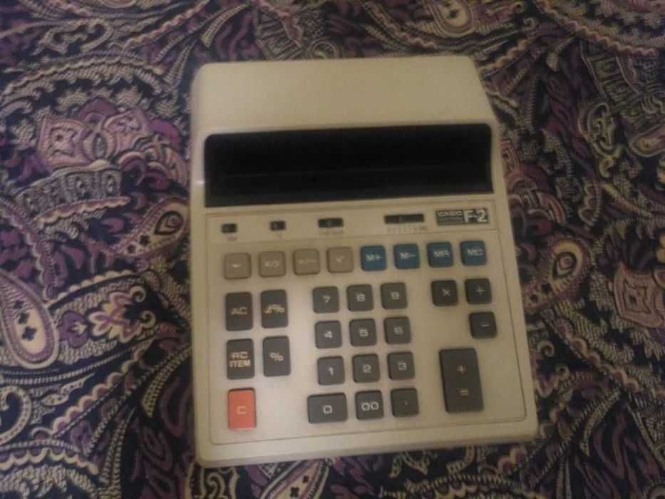 Продам калькулятор Сasio F-2