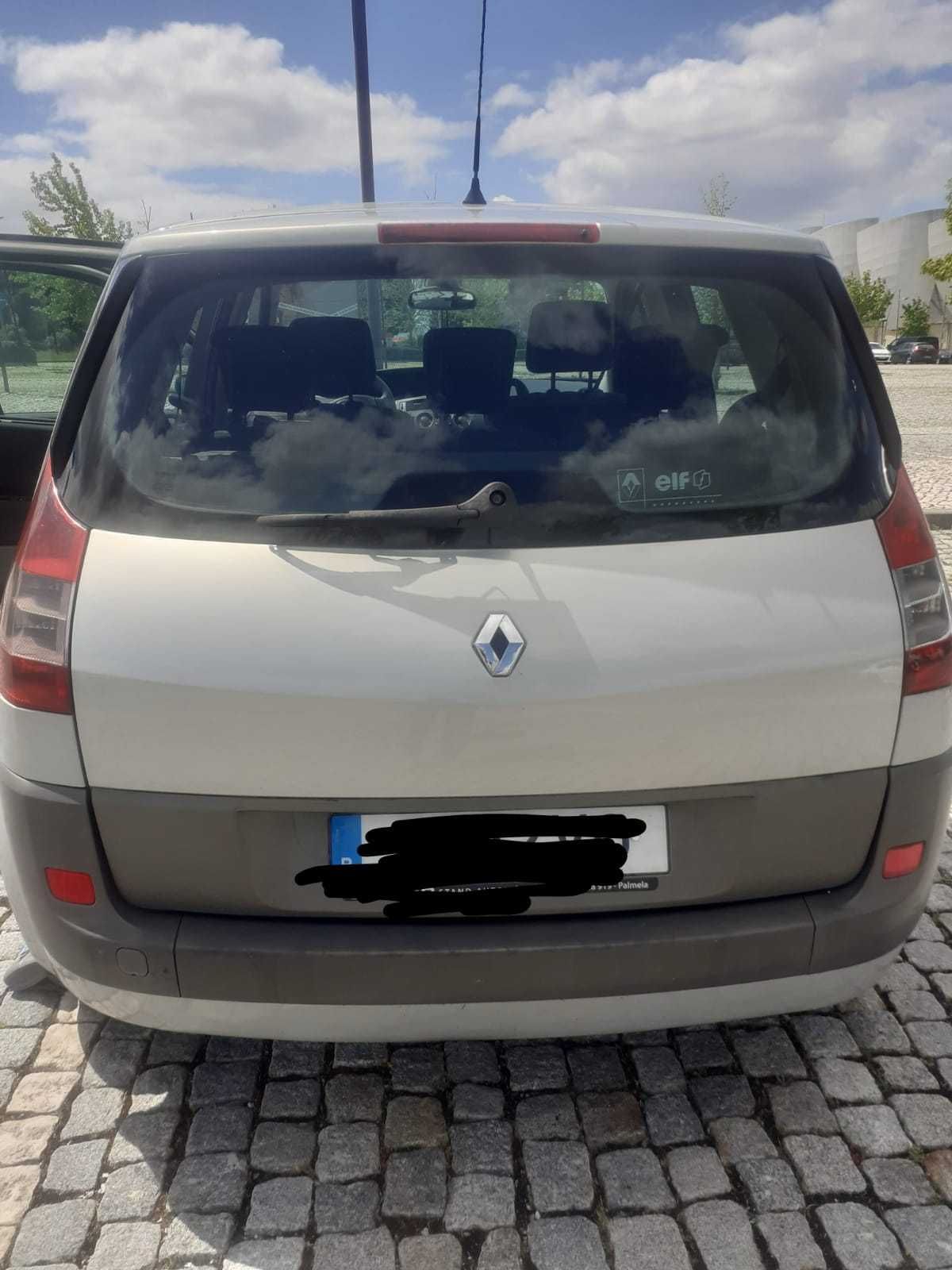 Renault Scenic 5 lugares