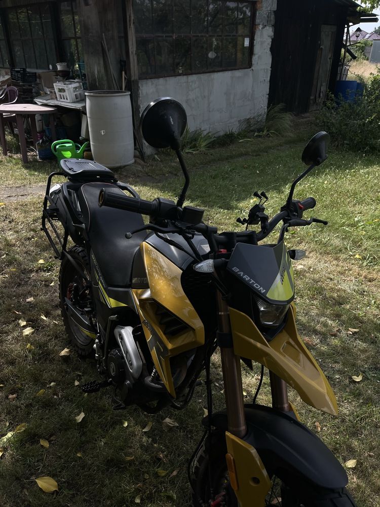 Motor Barton Hyper 125cc