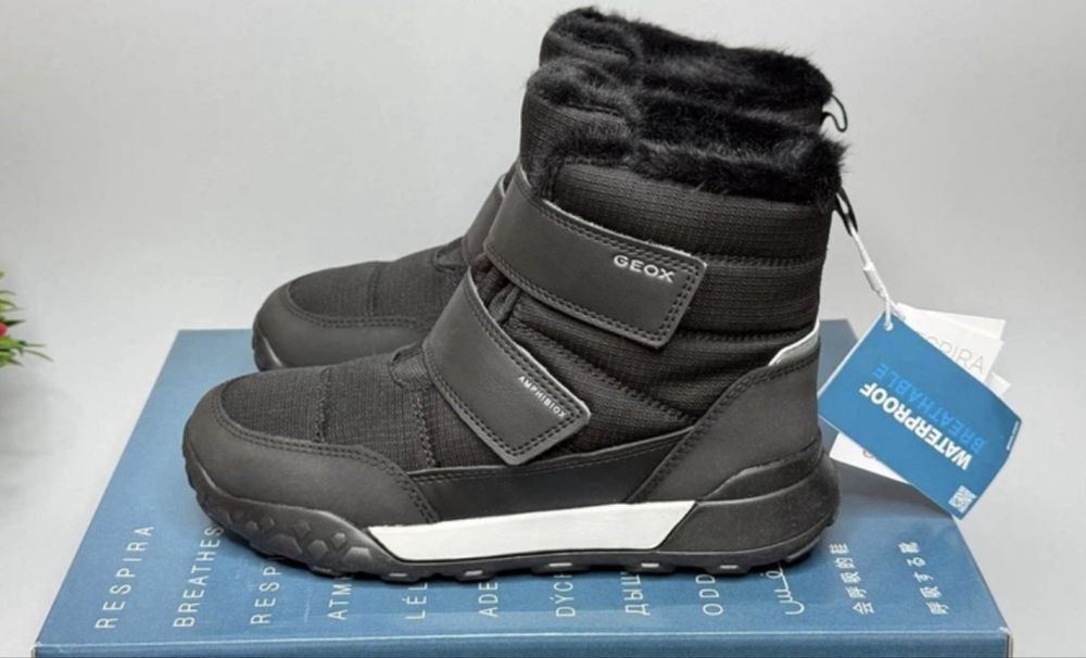 Дитячі зимові черевики Geox