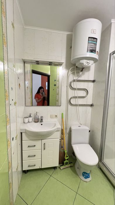 Русанівка, Березняки продаж 2х кімнатної Русанівська набережна