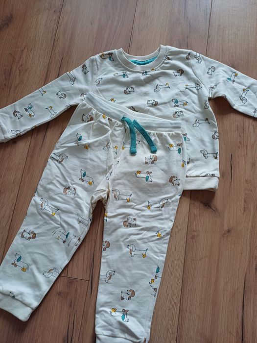 Dres spodnie I bluza 92 pepco