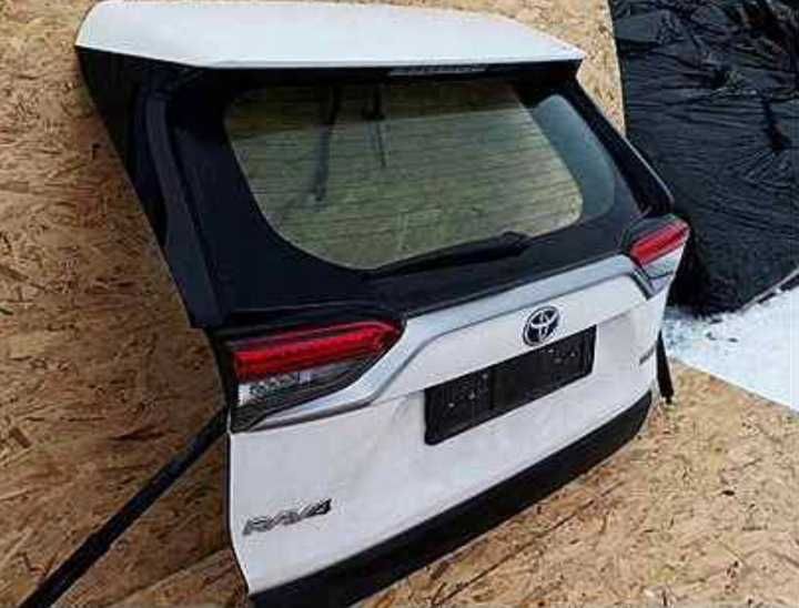 Бампер Toyota Rav4 Розборка Toyota Rav4 IV Тойота Рав 4 Четверть