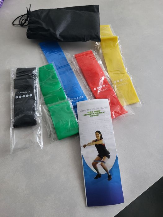 Резинка,гумка, еспандер для фітнесу набір новий в чохлі.