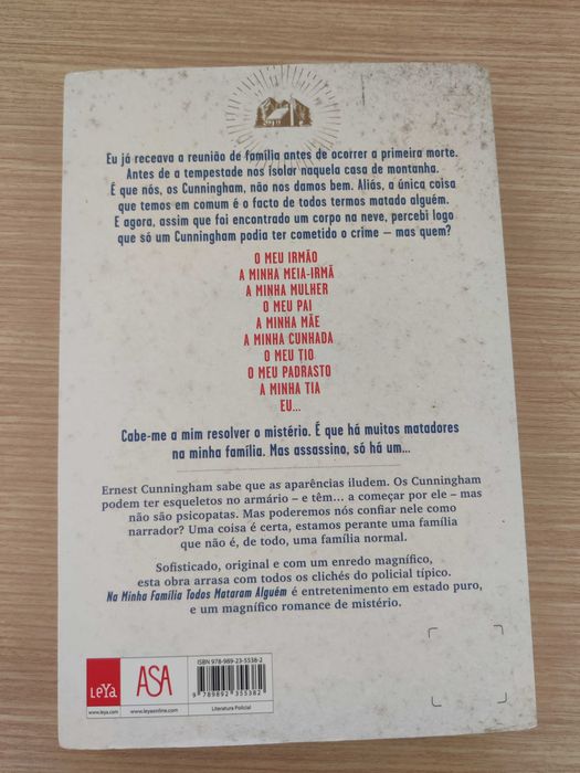 Livro "Na Minha Família Todos Mataram Alguém"