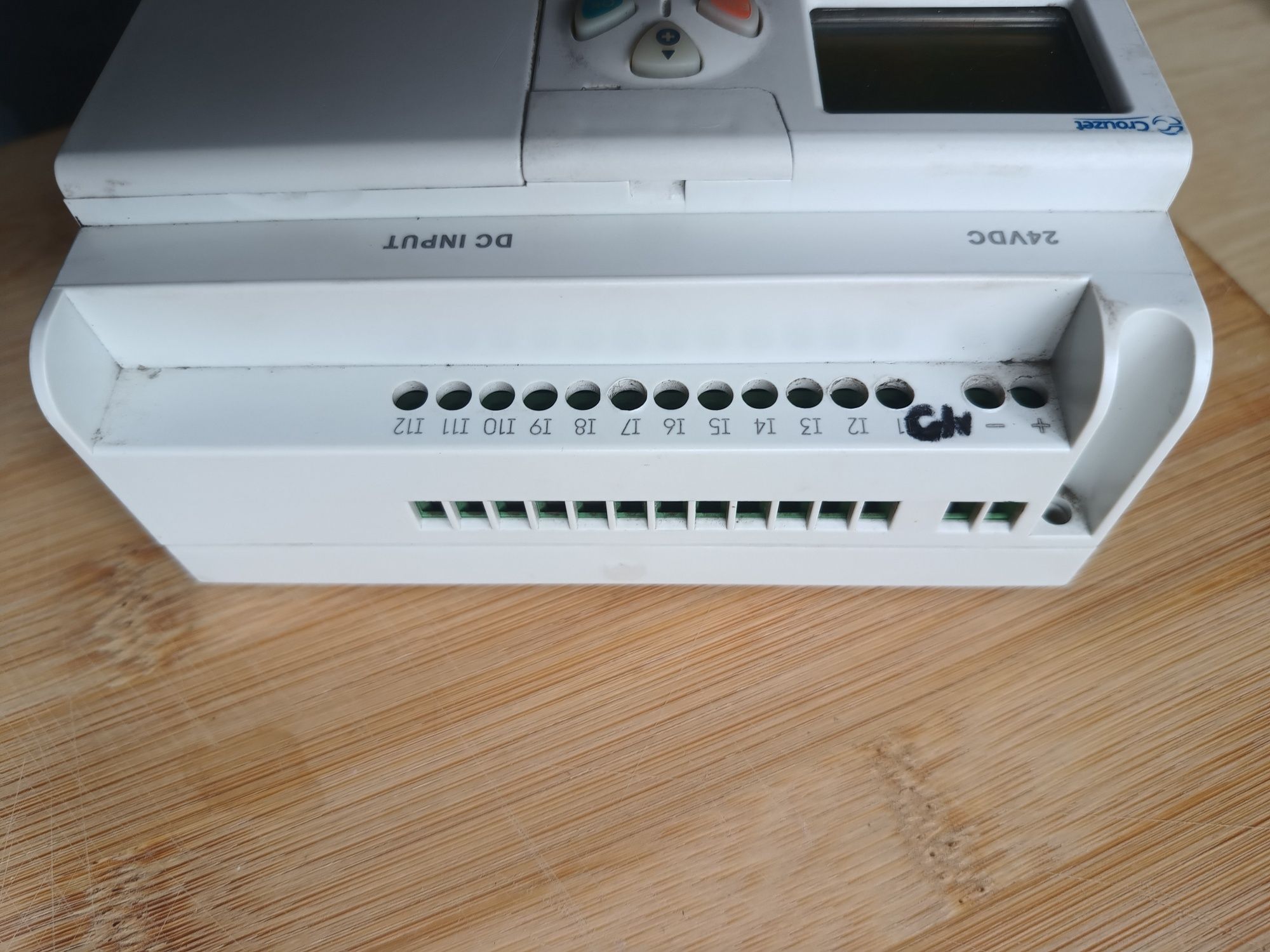 Crouzet Millenium 2  SA20