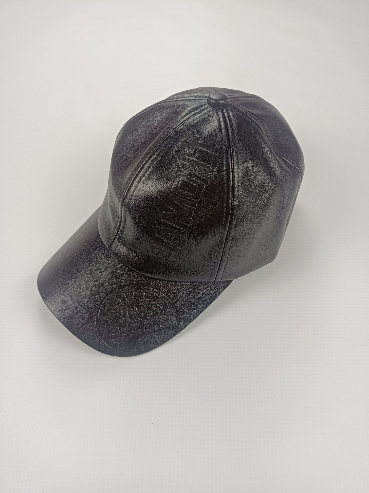 Nowa czapka z daszkiem czarna regulowana  bejsbolówka