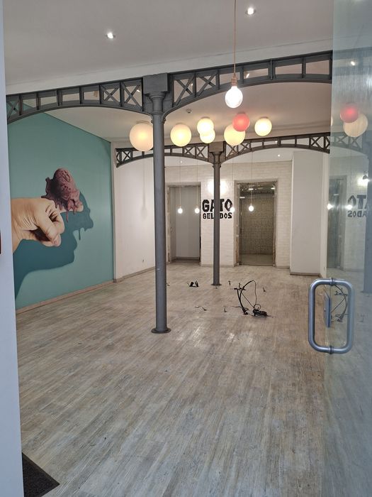 Loja 50m2 para arrendar no Beato