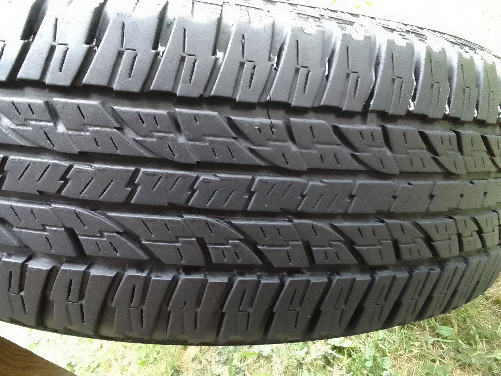 Opona zimowa 255/75r17 YOKOHAMA 6mm