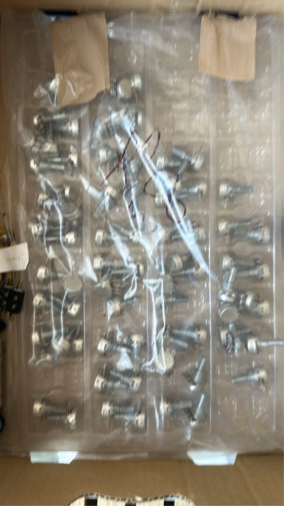 Potencjometr obrotowy liniowy 10kOhm B10K